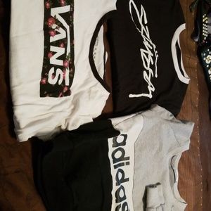 T-shits and sweat shirt